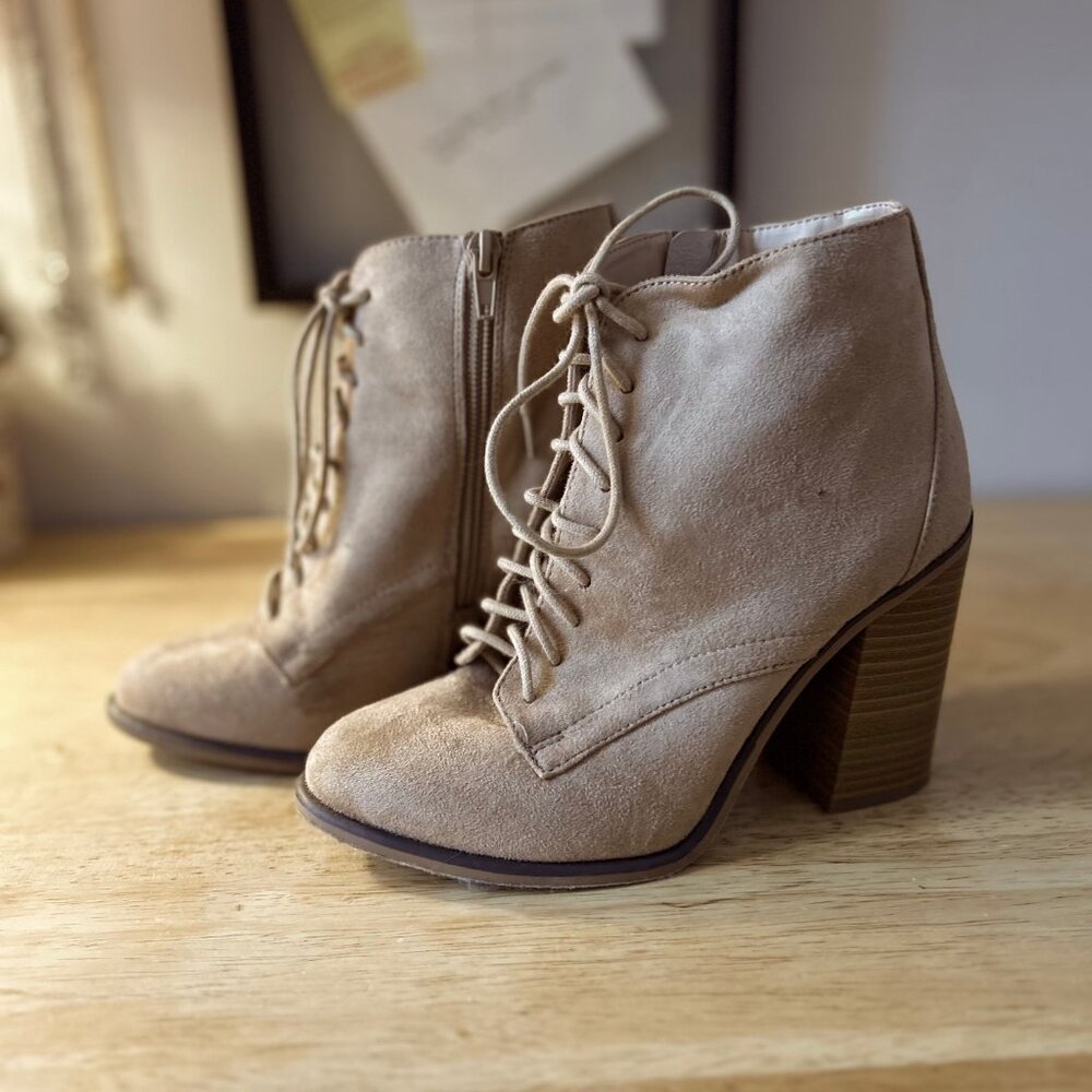 Suade Tan Chunky Heel Lace Up